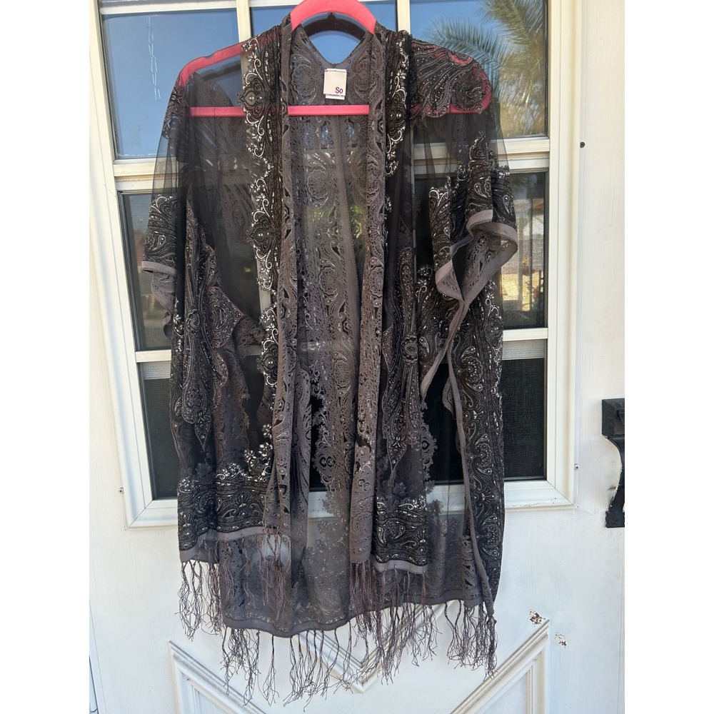 SO Paisley Burnout Kimono Wrap Charcoal Grey Metallic Fringe OS Whimsigoth